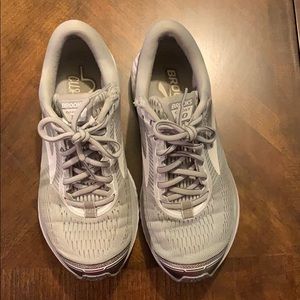 Brooks ghost 10